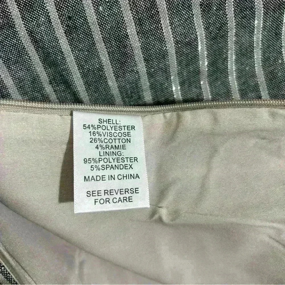 Lucy Paris Striped Crop Top Sleeveless Square Neck Gray White Size M NWT - Picture 5 of 6